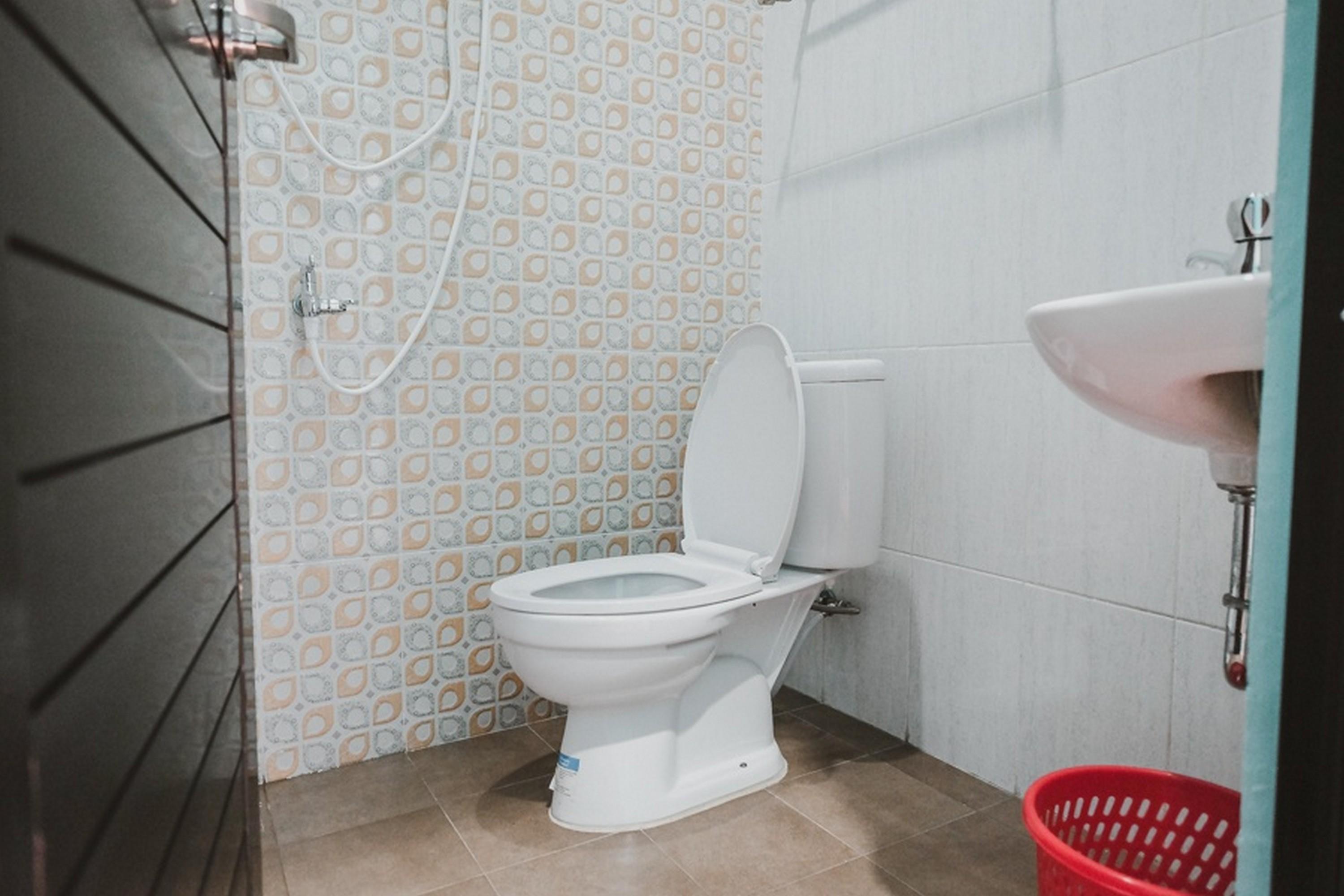 מלון ג'קרטה Reddoorz Near Rsud Koja מראה חיצוני תמונה